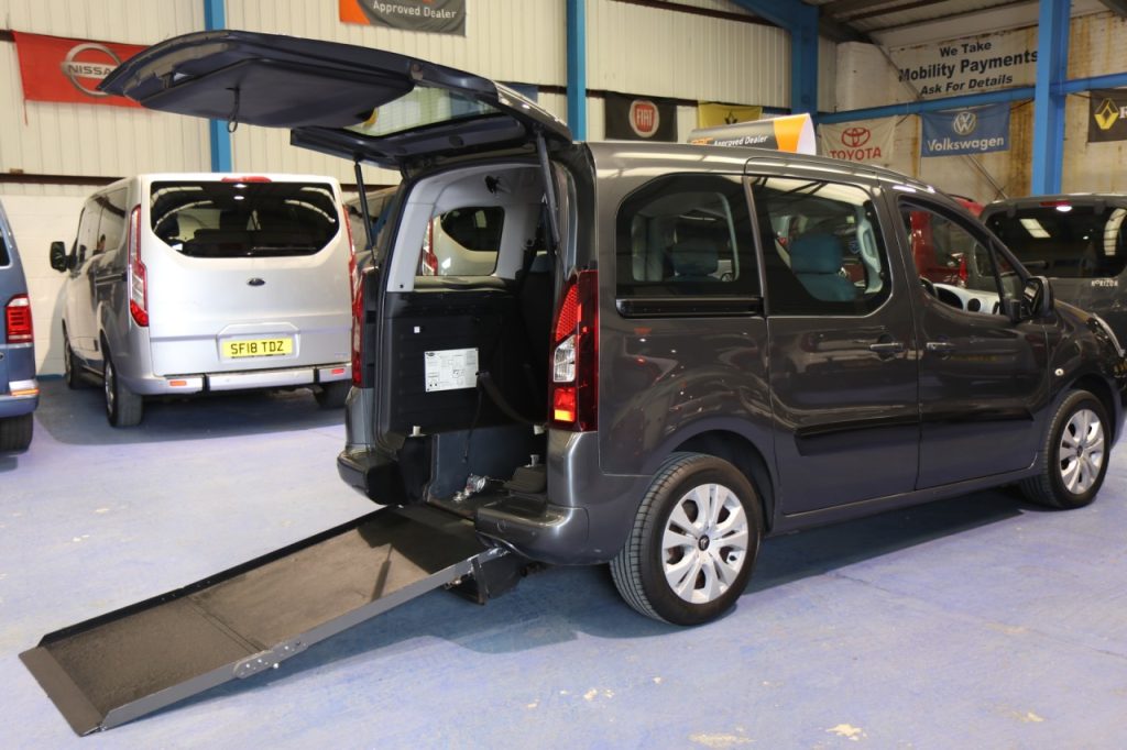 Berlingo Wheelchair accessible sn63