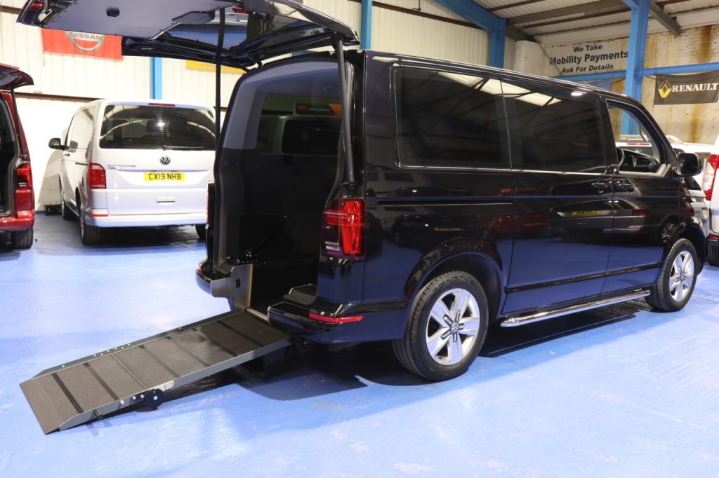 VW Transporter Shuttle Auto Wheelchair Car