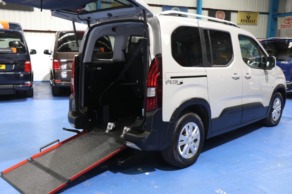Rifter 4 Seat Auto wheelchair car