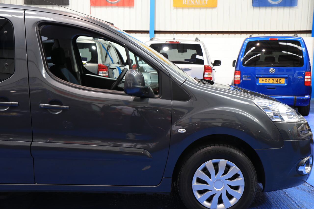 Partner Wheelchair Accessible Vehicle Petrol