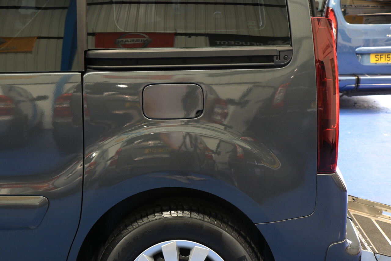Partner Wheelchair Accessible Vehicle Petrol