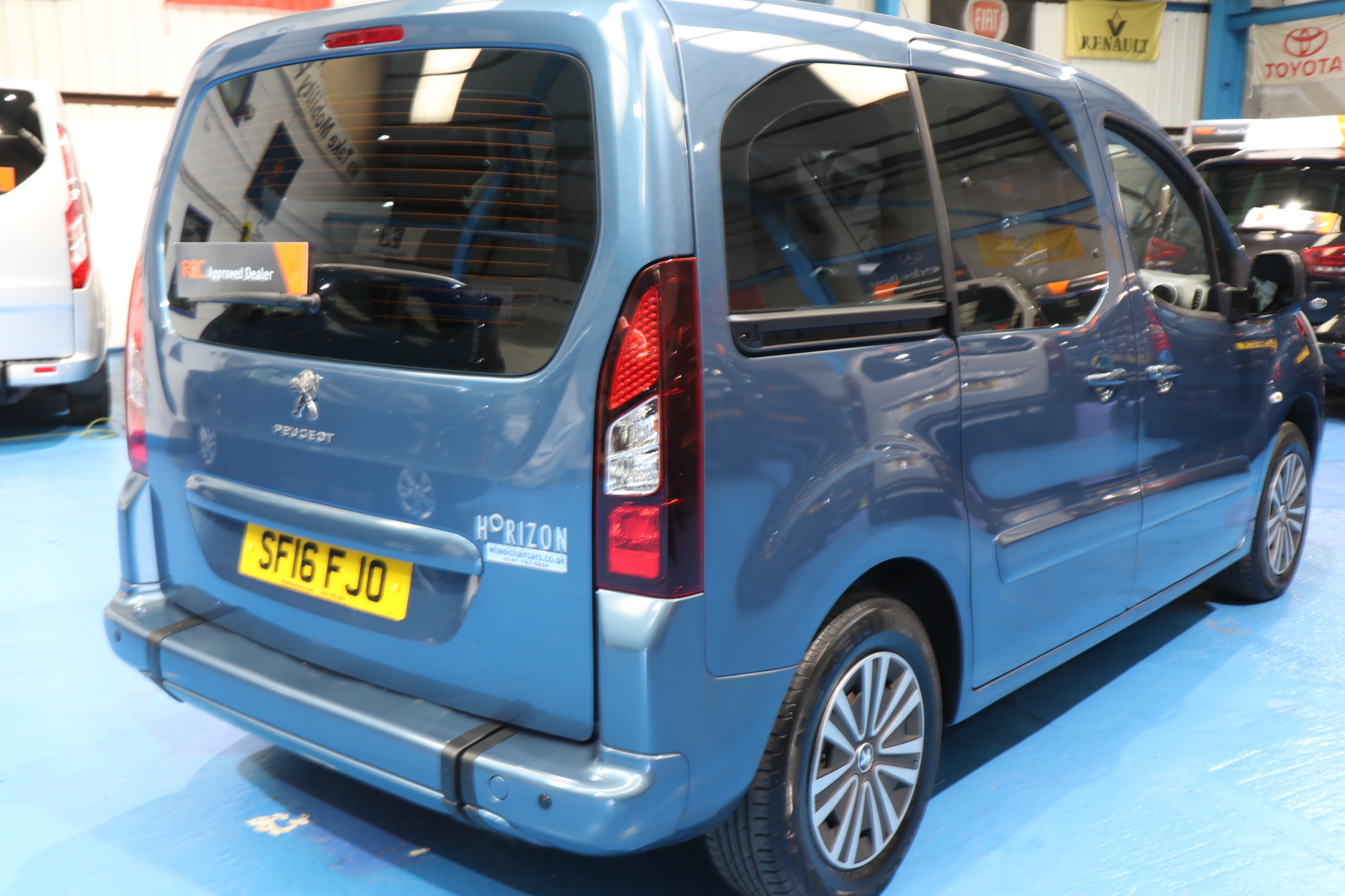 Partner Wheelchair Accessible Vehicle Petrol