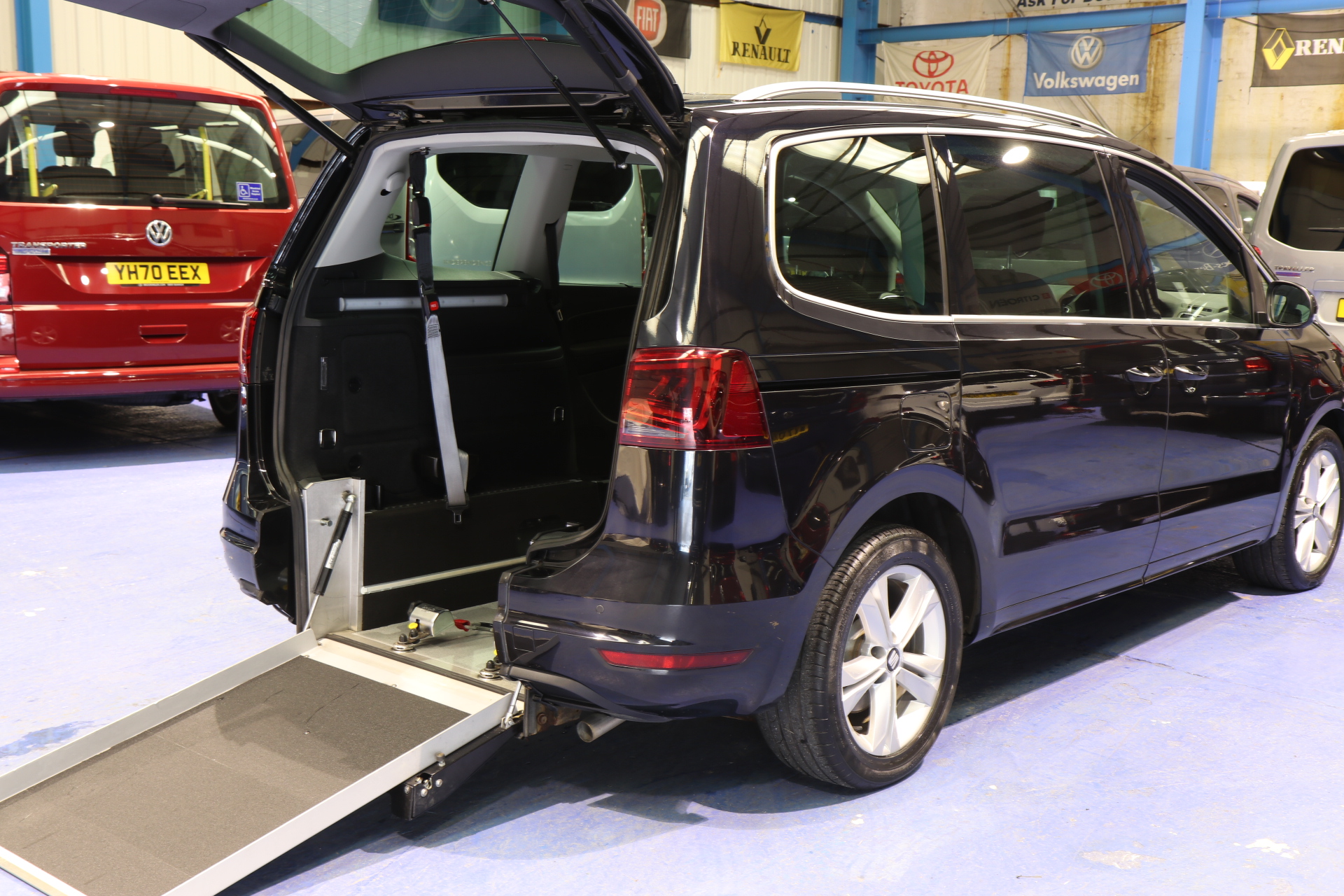 Seat Alhambra Wheelchair Car dg69 ayc