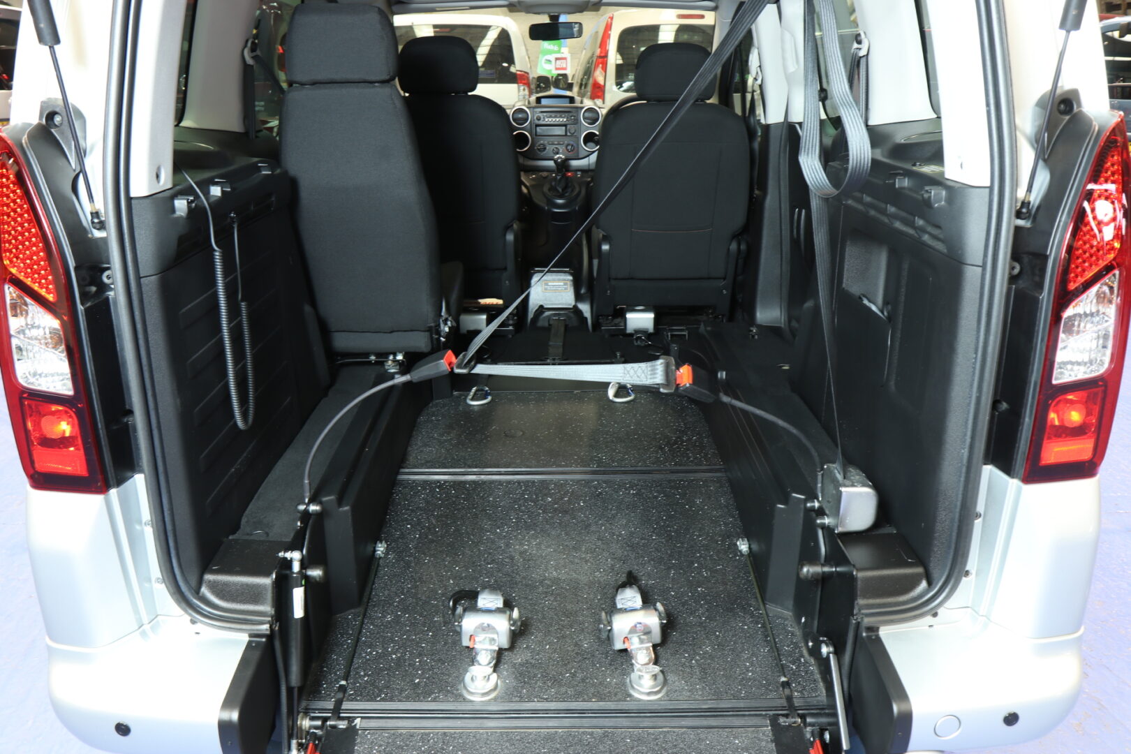 Partner Wheelchair Car Sf18 hpk