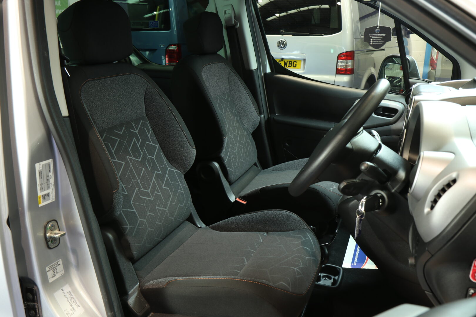 Partner Wheelchair Car Sf18 hau