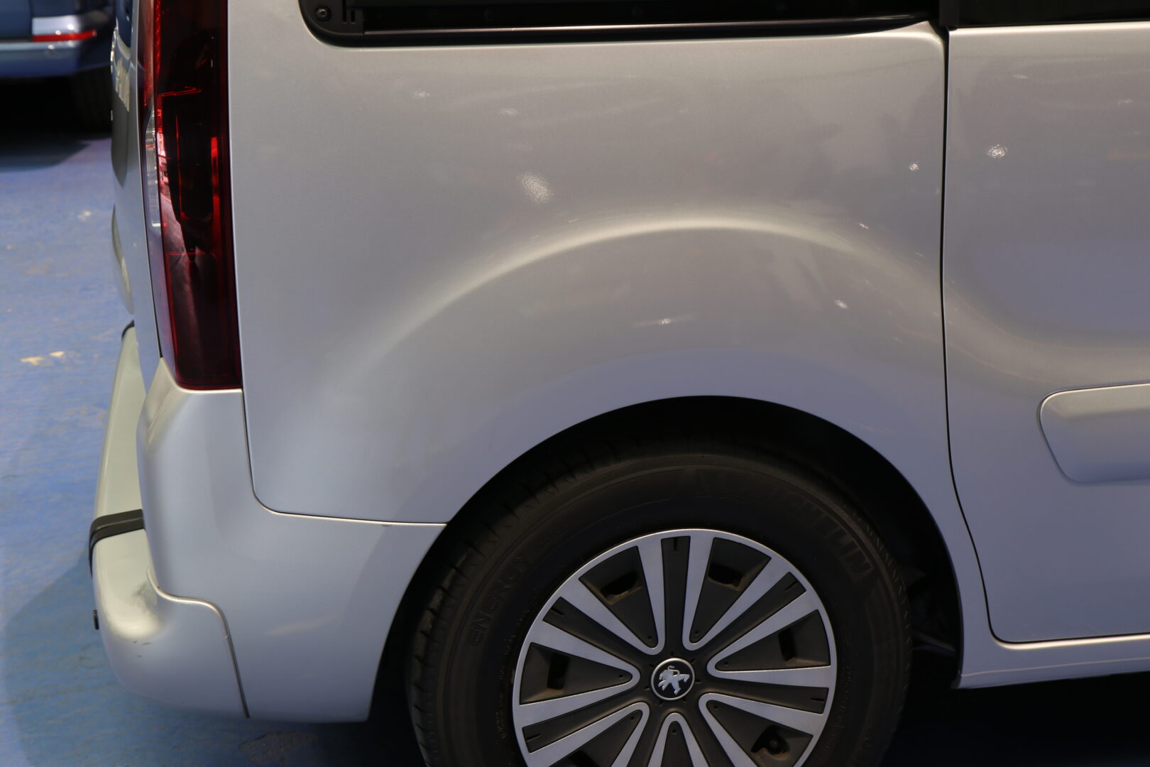 Partner Wheelchair Car Sf18 hau