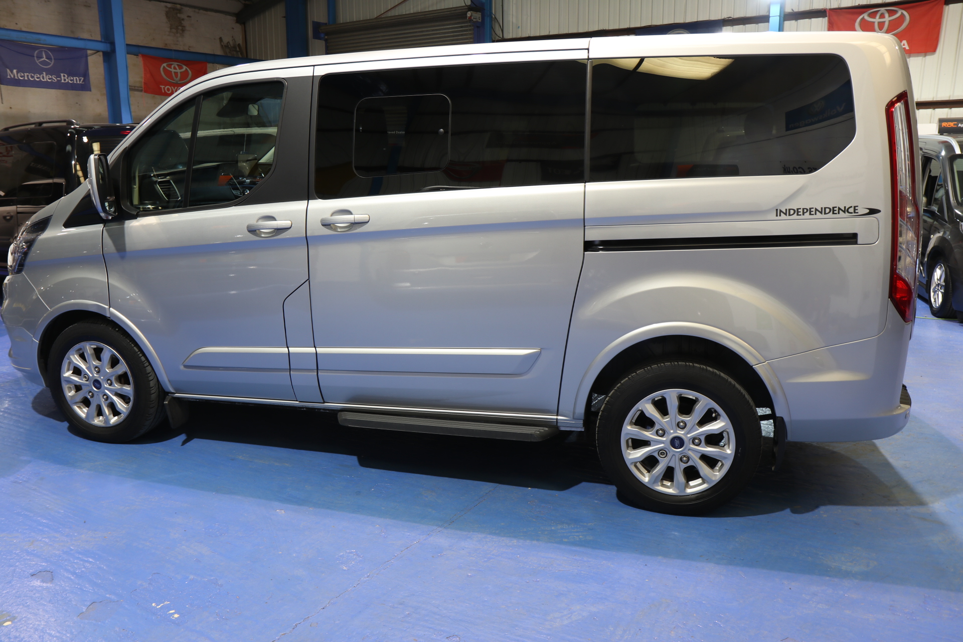 Ford Transit Wheelchair Car sb22 bxg