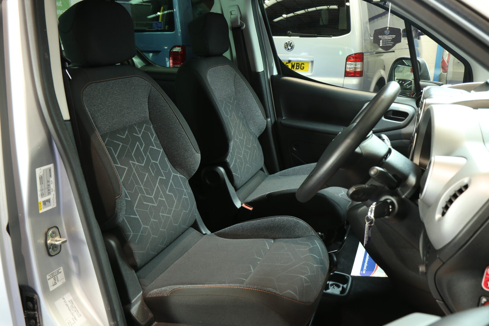 Partner Wheelchair Car Sf18 hau