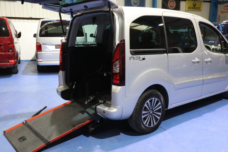 Partner Wheelchair Car Sf67 avl