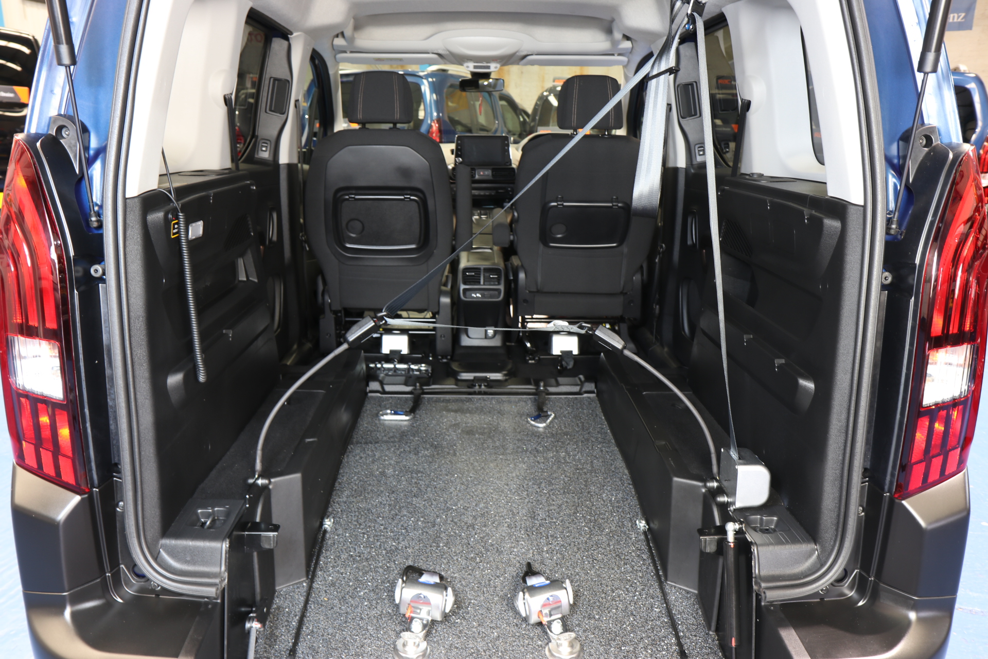 Rifter Auto Wheelchair Vehicle 2