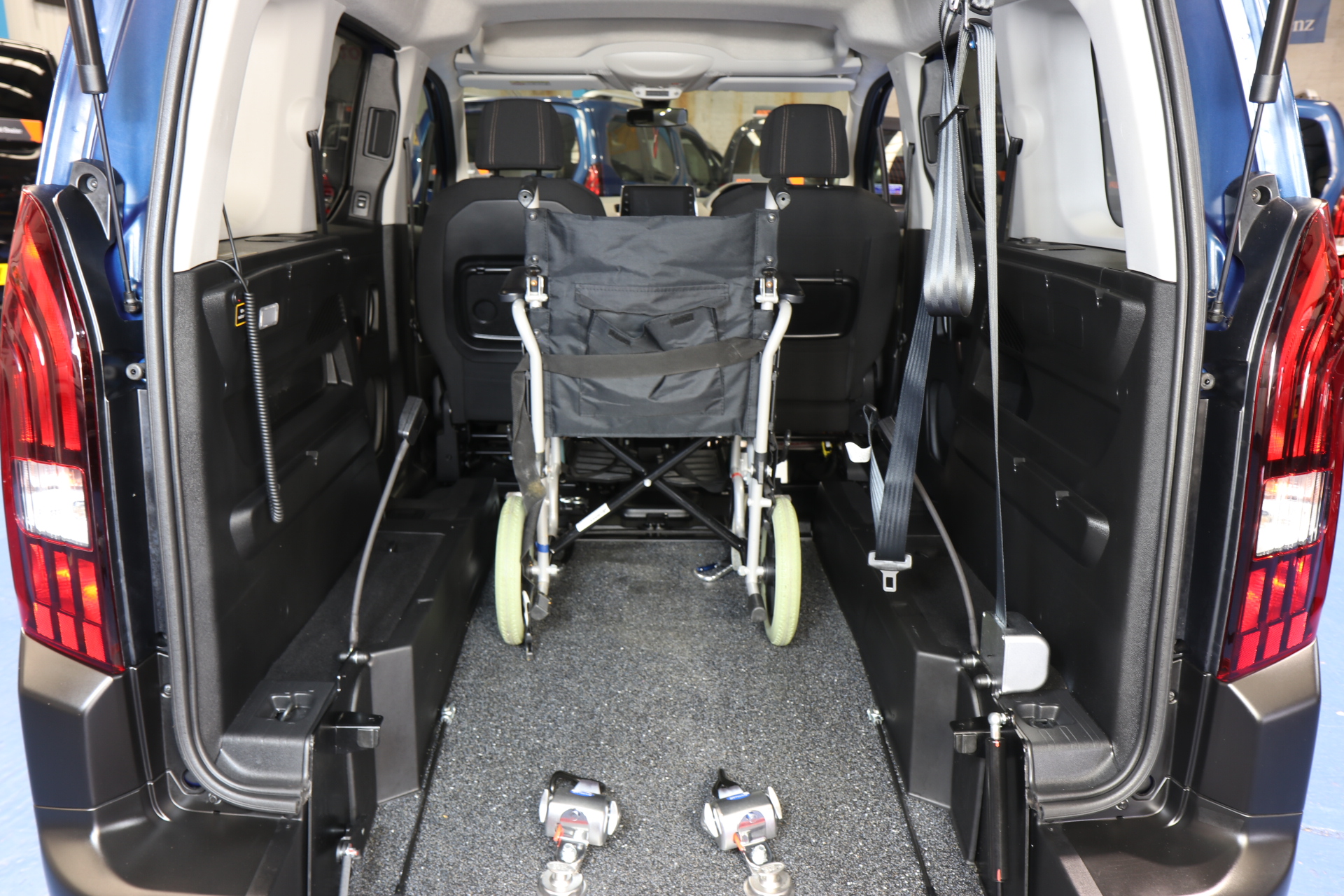 Rifter Auto Wheelchair Vehicle 2