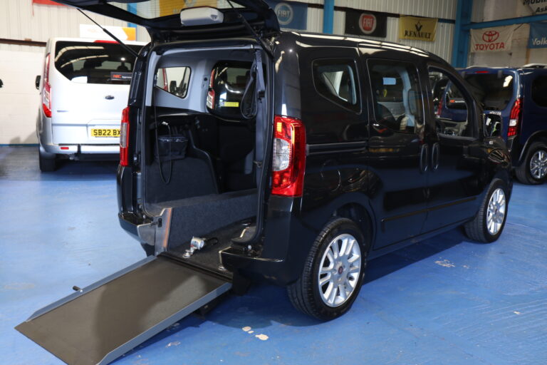 Qubo Wheelchair Vehicle yx20 krg