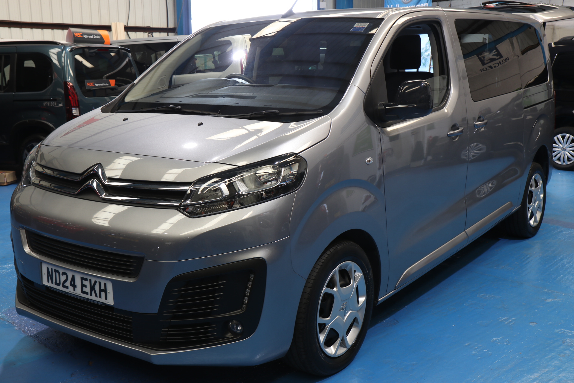 Citroen Space tourer Auto Wav Car