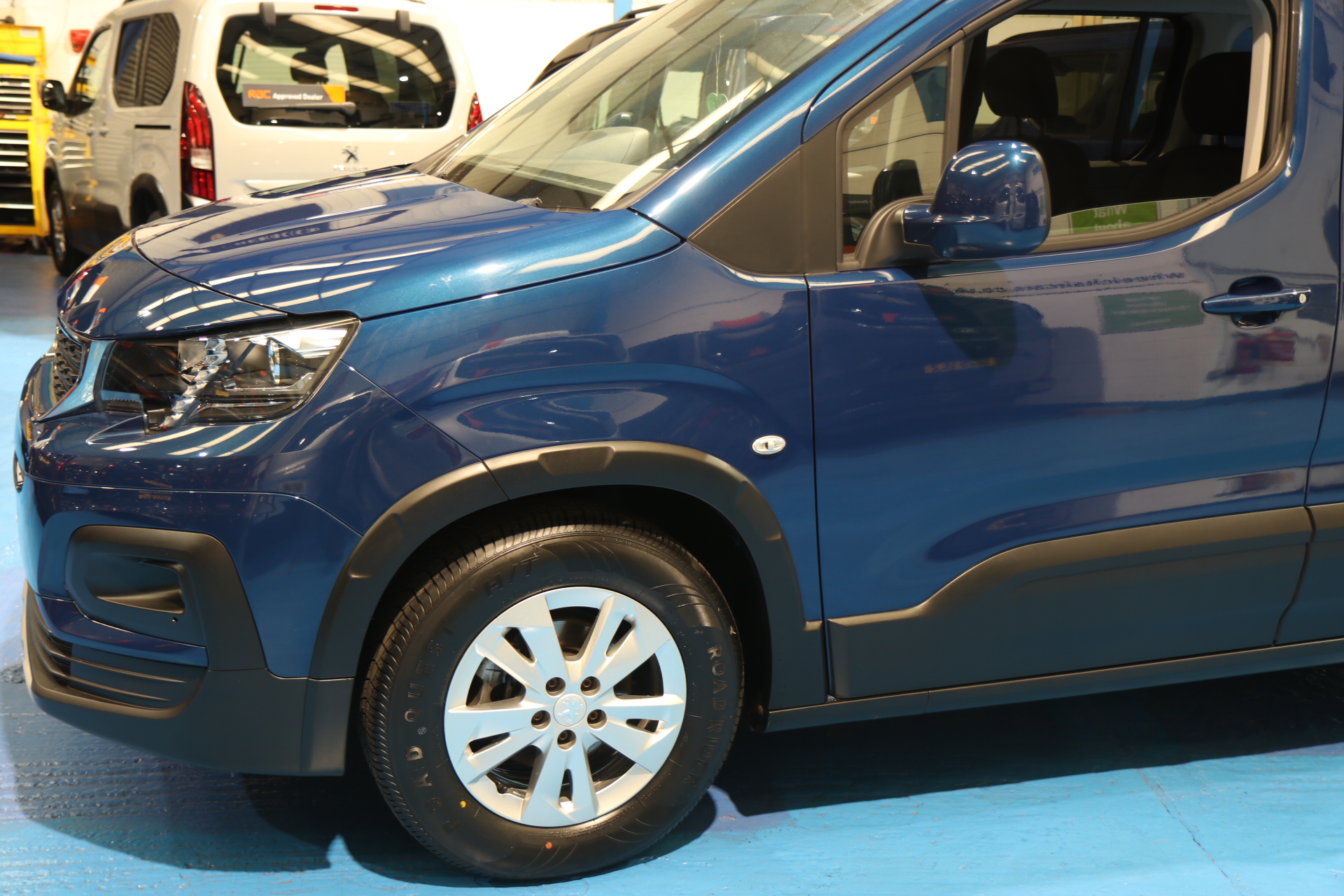 Rifter Wheelchair Vehicle Sf70 juo
