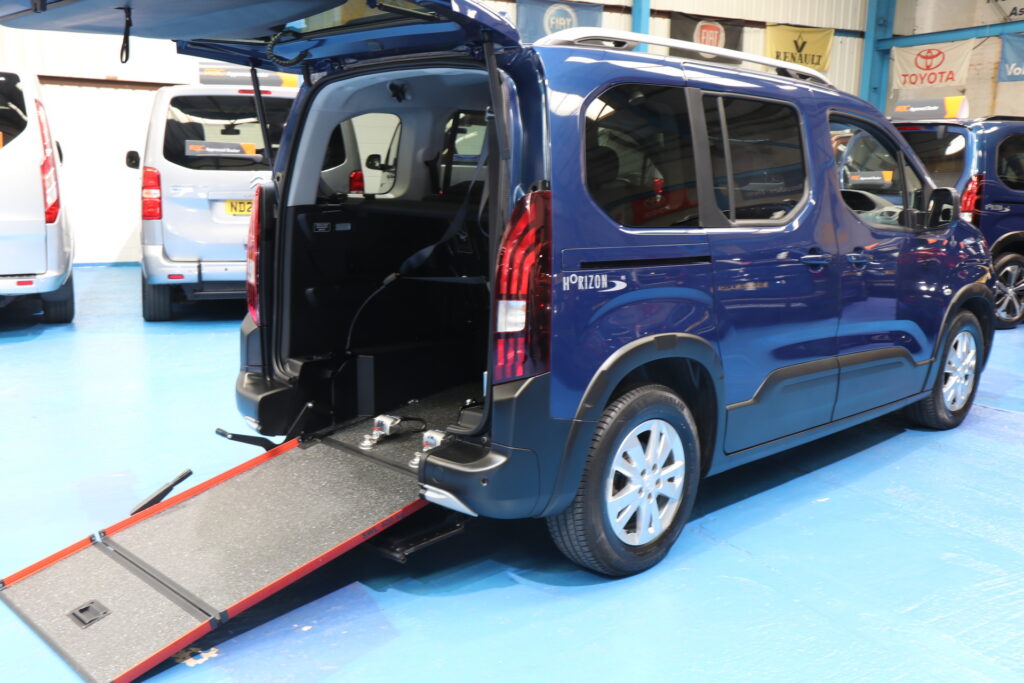 Rifter Petrol Auto 3/5 seat Wheelchair Car