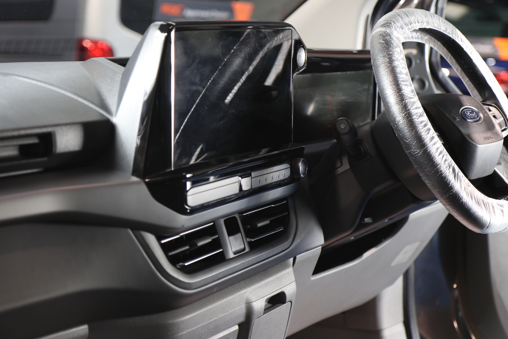 Ford Tourneo Custom Wheelchair Car Auto 6 Seats