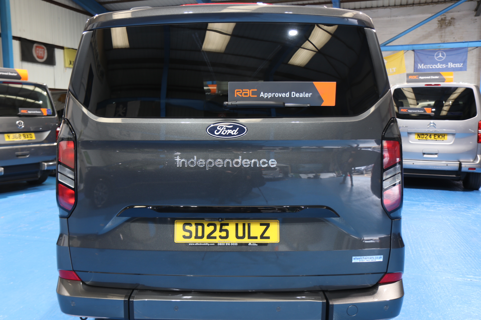 Ford Tourneo Custom Wheelchair Car Auto 6 Seats