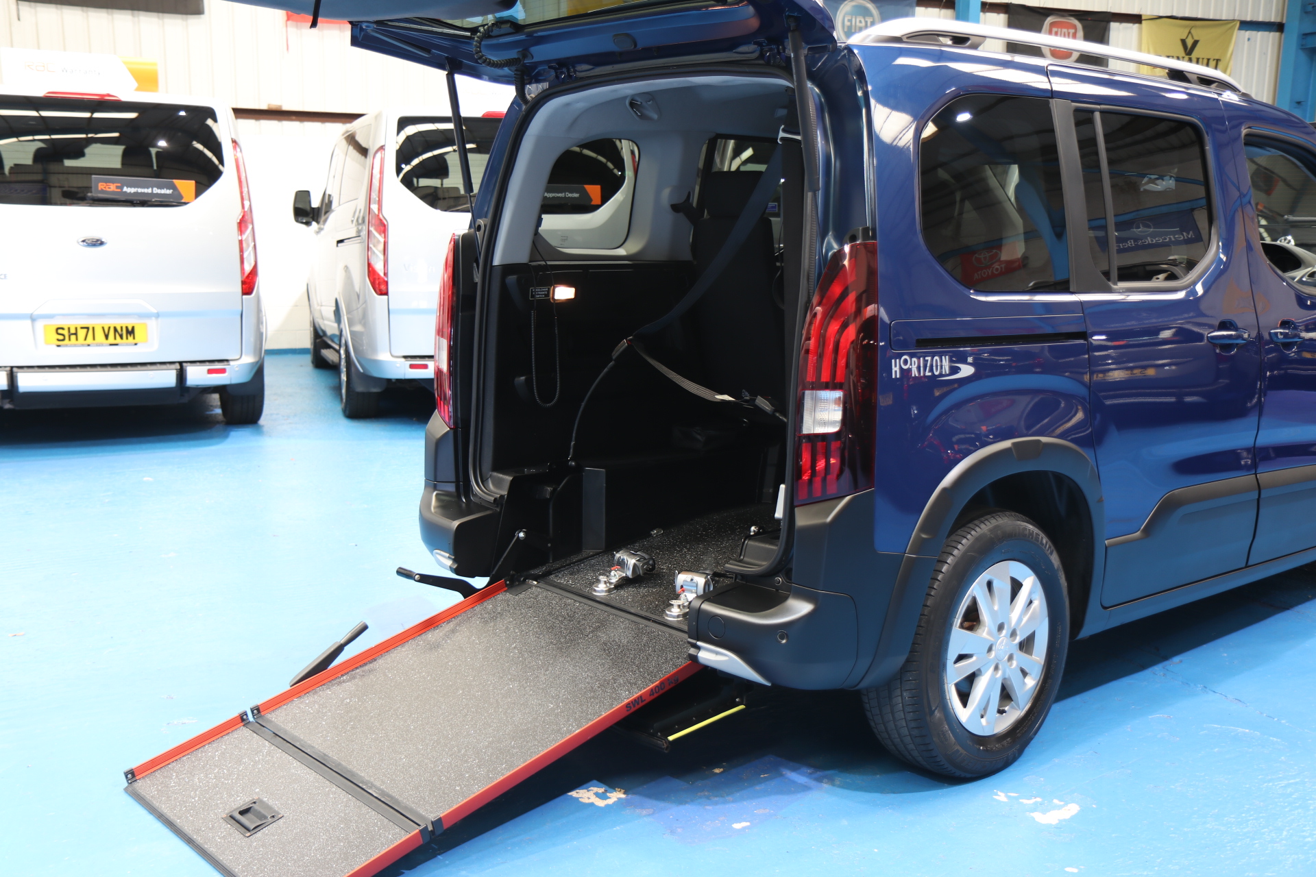 Peugeot Rifter Wheelchair Car sb21htp