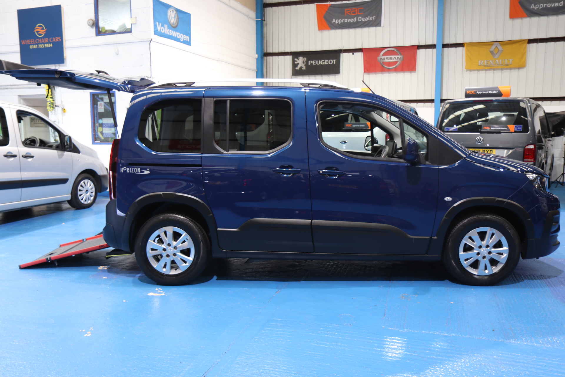 Peugeot Rifter Wheelchair Car sb21htp