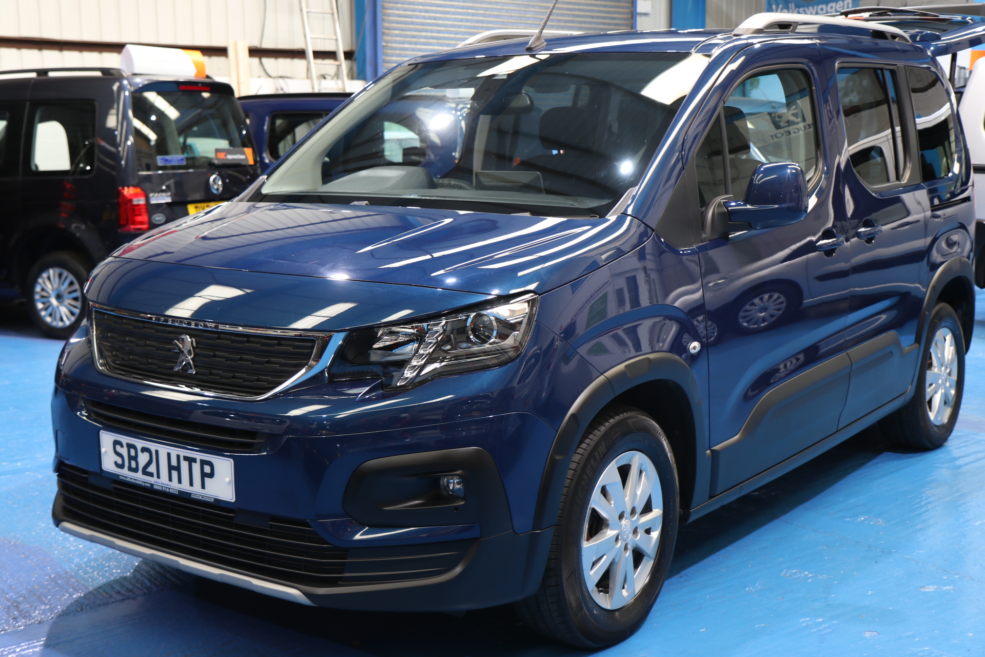 Peugeot Rifter Wheelchair Car sb21htp