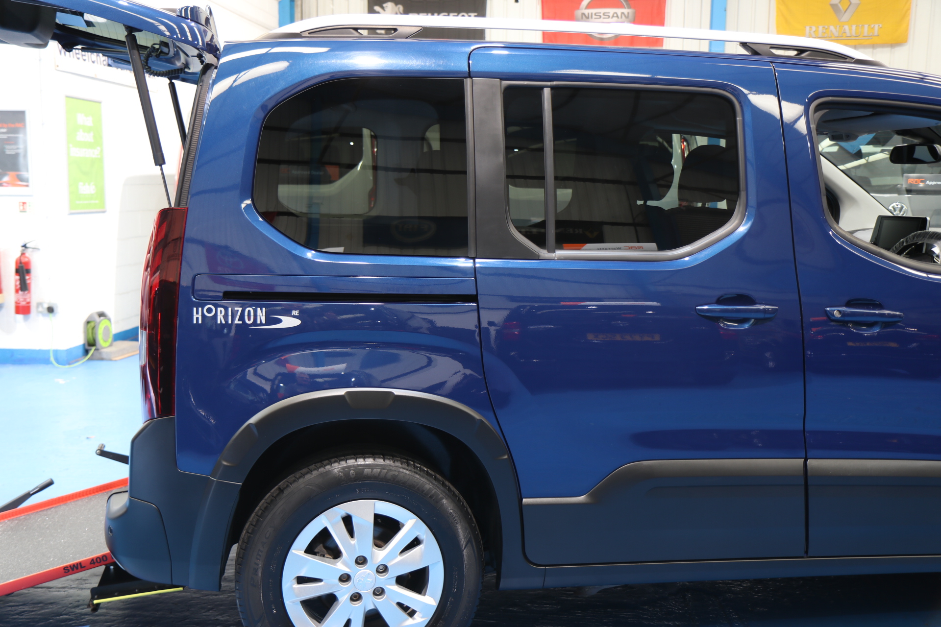 Peugeot Rifter Wheelchair Car sb21htp