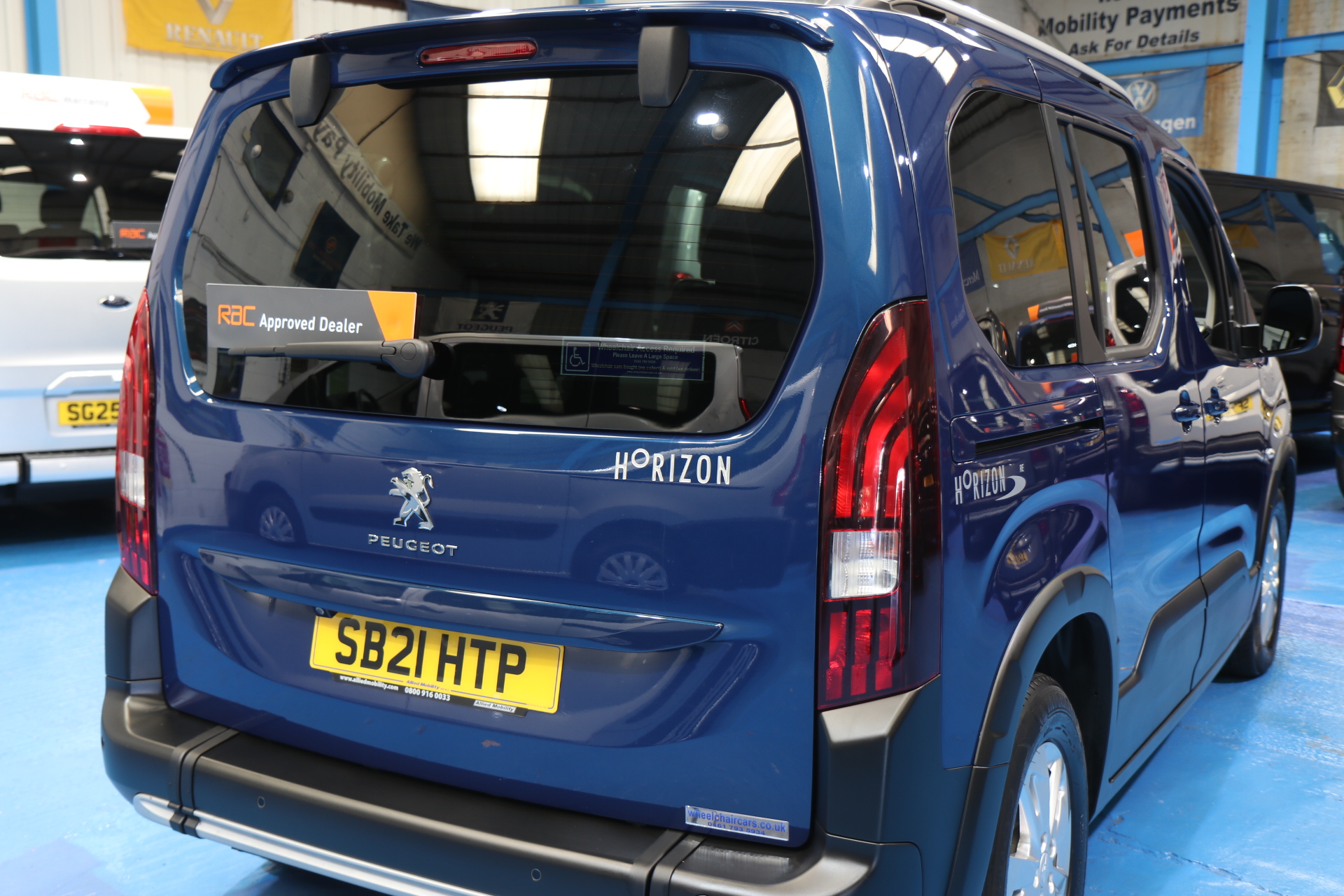 Peugeot Rifter Wheelchair Car sb21htp
