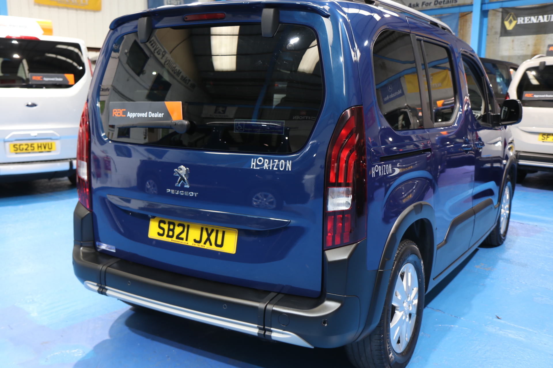 Value Peugeot Rifter Wheelchair WAV Car