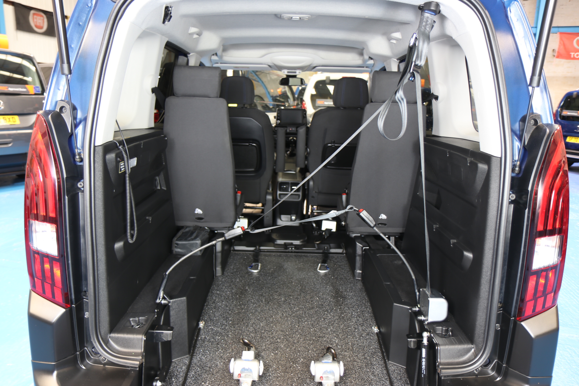 Value Peugeot Rifter Wheelchair WAV Car